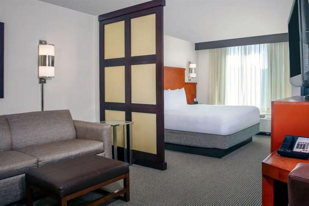 Hyatt Place Raleigh Cary Buitenkant foto